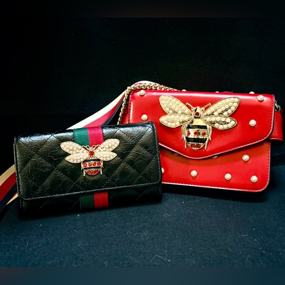 Alba Handbags - Alba/Similar | NWOT/NWT Embellished "Queen Bee" Purse and Wallet Set - Red/Black